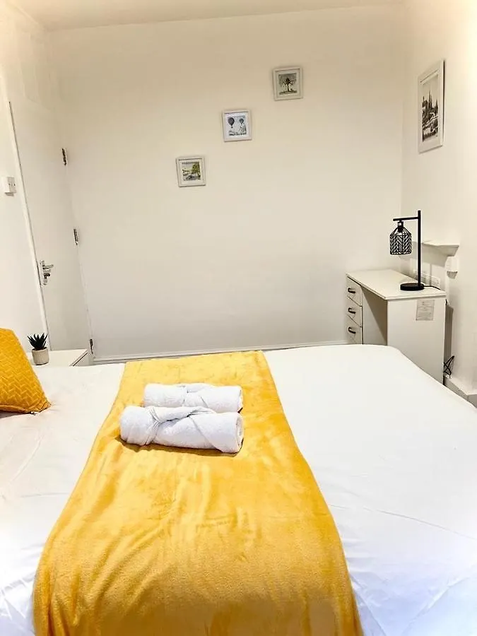 Shadwell Holiday Rooms London 0*,  United Kingdom